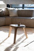 White Marble Triangular Side Table | Eleonora Fred | Dutchfurniture.com