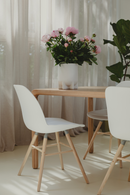 White Molded Dining Chairs (2) | Zuiver Albert Kuip | DutchFurniture.com