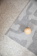 Gray Wool Patterned Rug 5' x 7'5" | Zuiver Frantic | Dutchfurniture.com